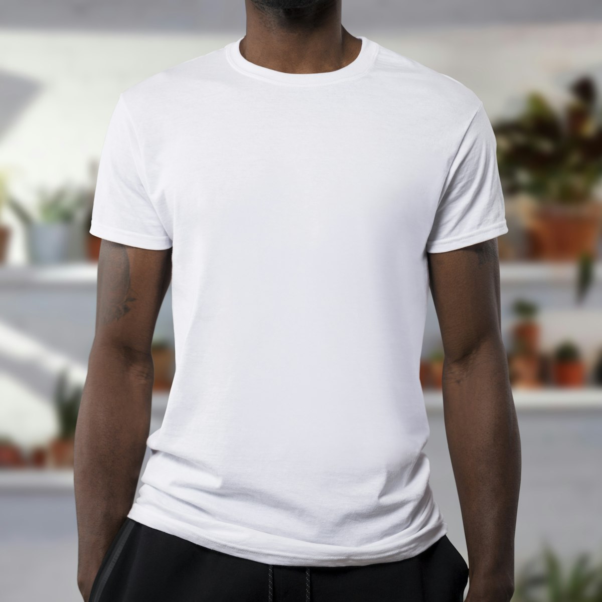 S5Pzq5 Men's Classic Crew Neck T-Shirt — Soft Cotton Everyday Tee